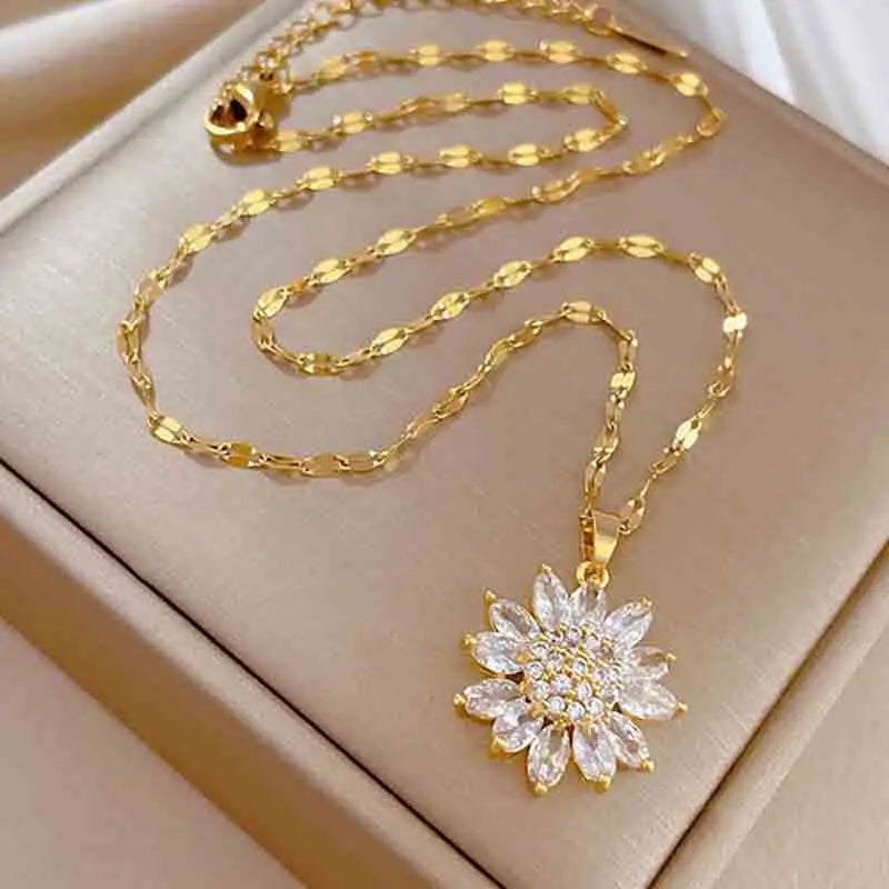 Sunflower Shape CZ Pendant Necklace For Women Gold Necklace
